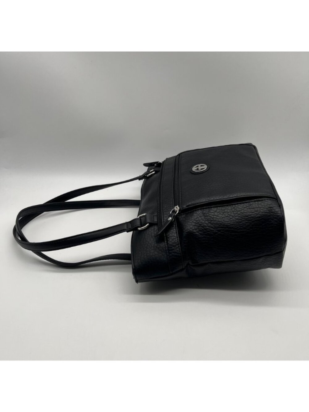 Giani Bernini Black FauxLeather Medium Shoulder Bag - Picture 4 of 10